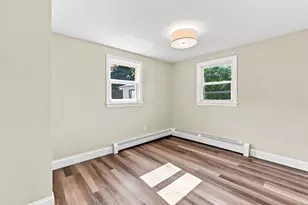 97 Plymouth Ave, Wareham, MA 02538 - Photo 16