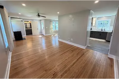 408 Davis St, Greenfield, MA 01301 - Photo 8