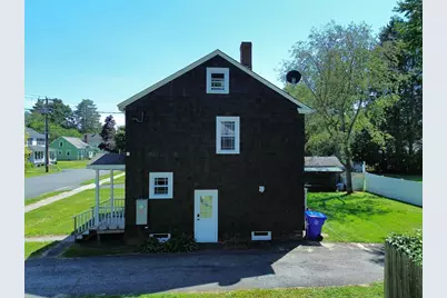 408 Davis St, Greenfield, MA 01301 - Photo 6