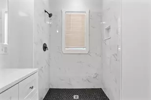 15 Romsey St, Boston, MA 02125 - Photo 20