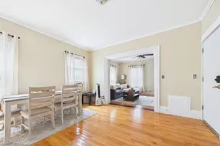 304 County St, New Bedford, MA 02740 - Photo 8