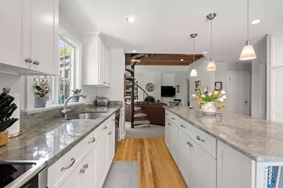 50 Bridge St, Manchester by the Sea, MA 01944 - Photo 10