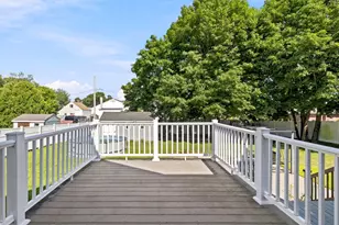 204 Lowell St, New Bedford, MA 02745 - Photo 32