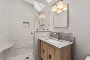 17 Montrose St, Newton, MA 02458 - Photo 12