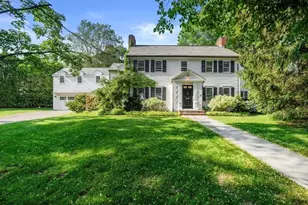 17 Montrose St, Newton, MA 02458 - Photo 1