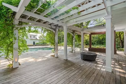 17 Montrose St, Newton, MA 02458 - Photo 22