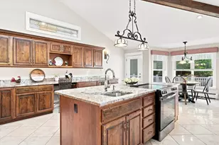 9 Oxford Rd, Gloucester, MA 01930 - Photo 6