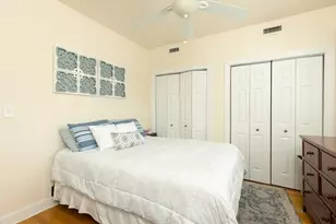 9 P St, Boston, MA 02127 - Photo 6
