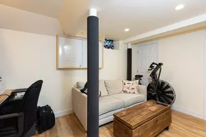 9 P St #1, Boston, MA 02127 - Photo 14