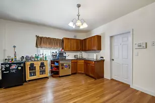 9 P St, Boston, MA 02127 - Photo 2