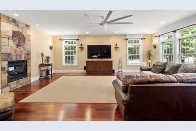 50 Opal Circle, Franklin, MA 02038 - Photo 8