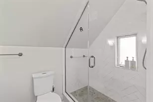 15 Winthrop St, Provincetown, MA 02657 - Photo 14