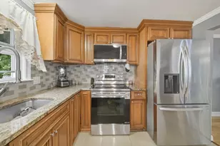 280 Ettrick St, Brockton, MA 02301 - Photo 12