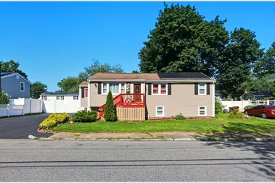 280 Ettrick St, Brockton, MA 02301 - Photo 2