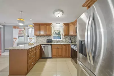 280 Ettrick St, Brockton, MA 02301 - Photo 10