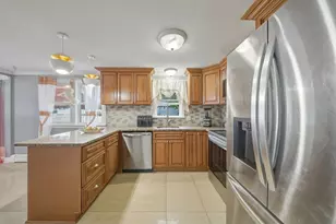 280 Ettrick St, Brockton, MA 02301 - Photo 10
