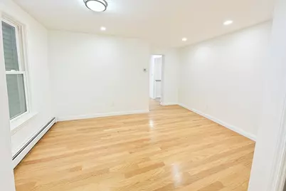 22 Clinton St #1, Mansfield, MA 02048 - Photo 8