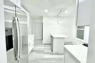 22 Clinton St, Mansfield, MA 02048 - Photo 6