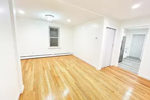 22 Clinton St, Mansfield, MA 02048 - Photo 1