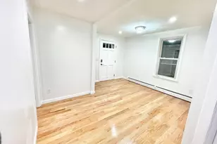 22 Clinton St, Mansfield, MA 02048 - Photo 2