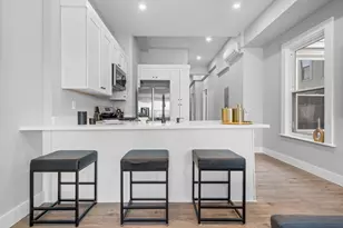 390 Meridian St, Boston, MA 02128 - Photo 6