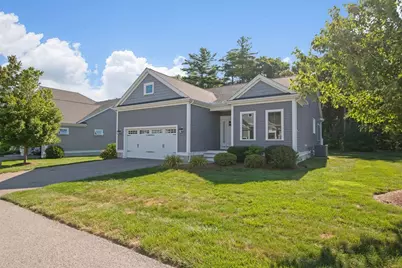 41 Rockwood Ln #41, Upton, MA 01568 - Photo 2