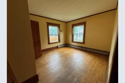 50 Cleveland St, Greenfield, MA 01301 - Photo 20