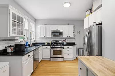 585 Franklin Street #6, Melrose, MA 01907 - Photo 14