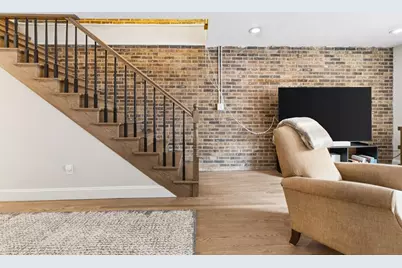 159 Salem #4, Boston, MA 02113 - Photo 10