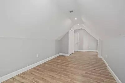 85 Middle St, Fairhaven, MA 02719 - Photo 20