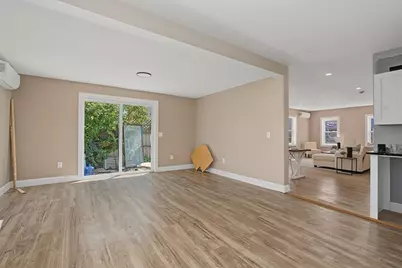 85 Middle St, Fairhaven, MA 02719 - Photo 8