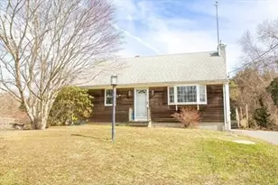 7 Marina Dr, Mattapoisett, MA 02739 - Photo 2