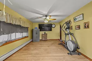 296 Hancock Rd, Pittsfield, MA 01201 - Photo 8