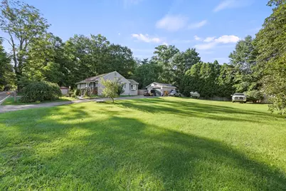 296 Hancock Rd, Pittsfield, MA 01201 - Photo 24