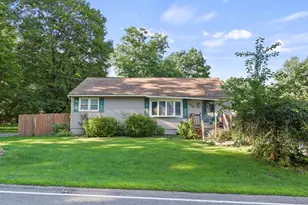 296 Hancock Rd, Pittsfield, MA 01201 - Photo 2