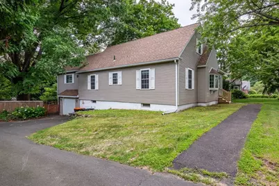 289 Morgan St, South Hadley, MA 01075 - Photo 34