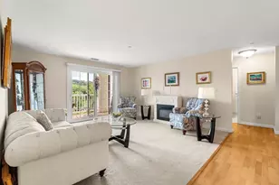33 Westchester Dr, Haverhill, MA 01830 - Photo 12