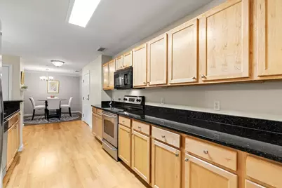33 Westchester Drive #304, Haverhill, MA 01830 - Photo 6
