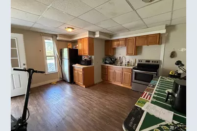 123 Myrtle Ave, Fitchburg, MA 01420 - Photo 6