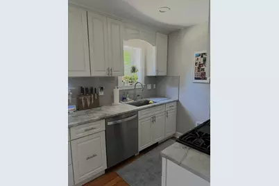 81 Clare Ave #1, Boston, MA 02131 - Photo 10