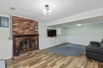 40 Bradford, Tewksbury, MA 01876 - Photo 28