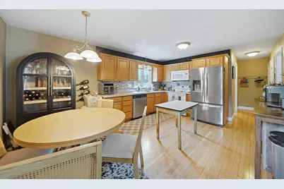 48 Arthur Dr #48, Northbridge, MA 01588 - Photo 8