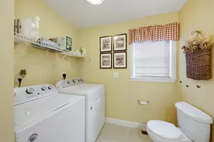 48 Arthur Dr, Northbridge, MA 01588 - Photo 14