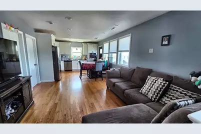 530 Mountain Ave #2, Revere, MA 02151 - Photo 2