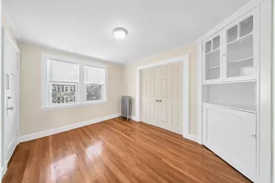 25 Fifth Ave #3, Quincy, MA 02169 - Photo 2