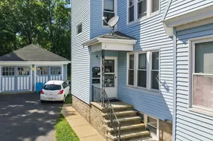 173 Kilburn St, Fall River, MA 02724 - Photo 4