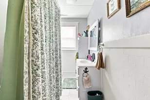 173 Kilburn St, Fall River, MA 02724 - Photo 24