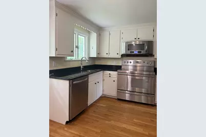 27 Buena Vista, Arlington, MA 02474 - Photo 2