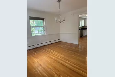 27 Buena Vista Rd, Arlington, MA 02474 - Photo 6