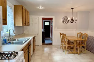 17 Chisholm St, Everett, MA 02149 - Photo 1